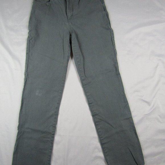 Women's | Gloria Vanderbilt | Amanda | Olive | Size 6 - Picture 5 of 5